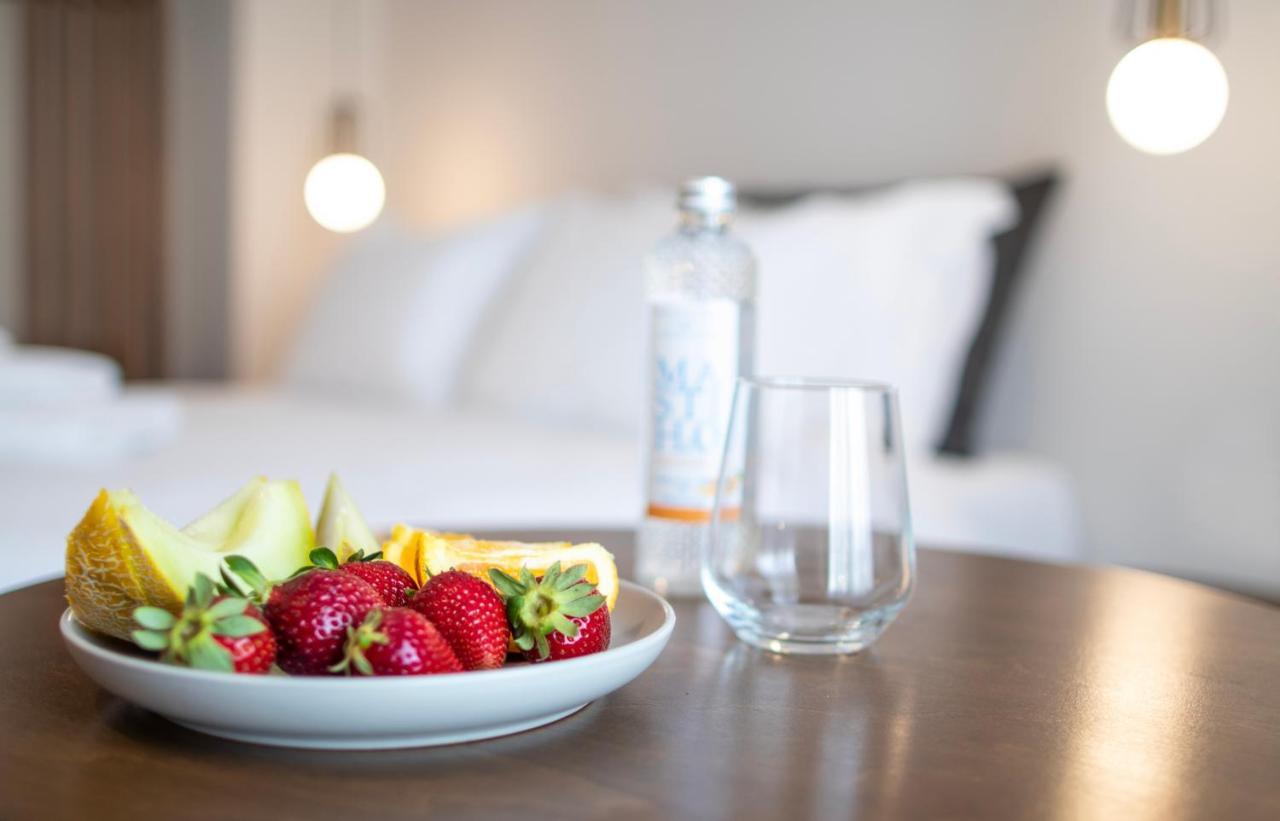 Mythodea Athens Suites Extérieur photo