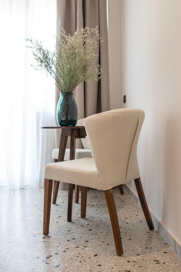 Mythodea Athens Suites Extérieur photo
